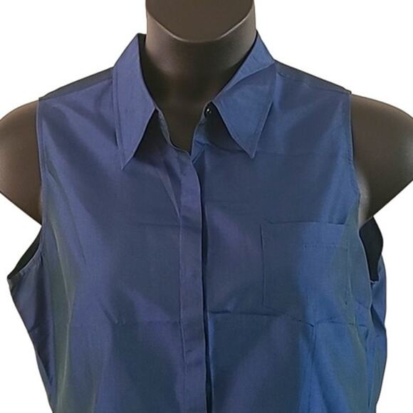 Excellent Condition Express Women’s Navy Silk Sleeveless Button-Up Blouse 13/14 - Picture 3 of 7